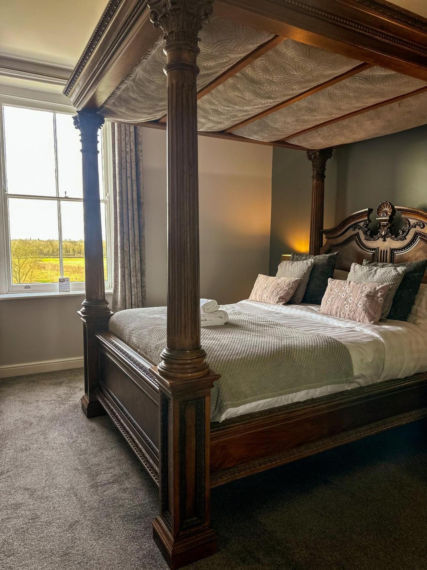 Hotel The Corbet Arms Uffington  Habitación foto